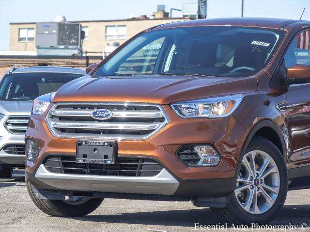 Ford Escape 2017 photo 1